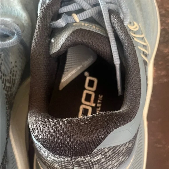 Topo Athletic Ultraventure 4 Trail Running Shoes - Picture 7 of 9